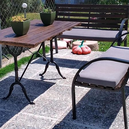 팔리오우리 Alexandra'S Garden 아파트 외부 사진