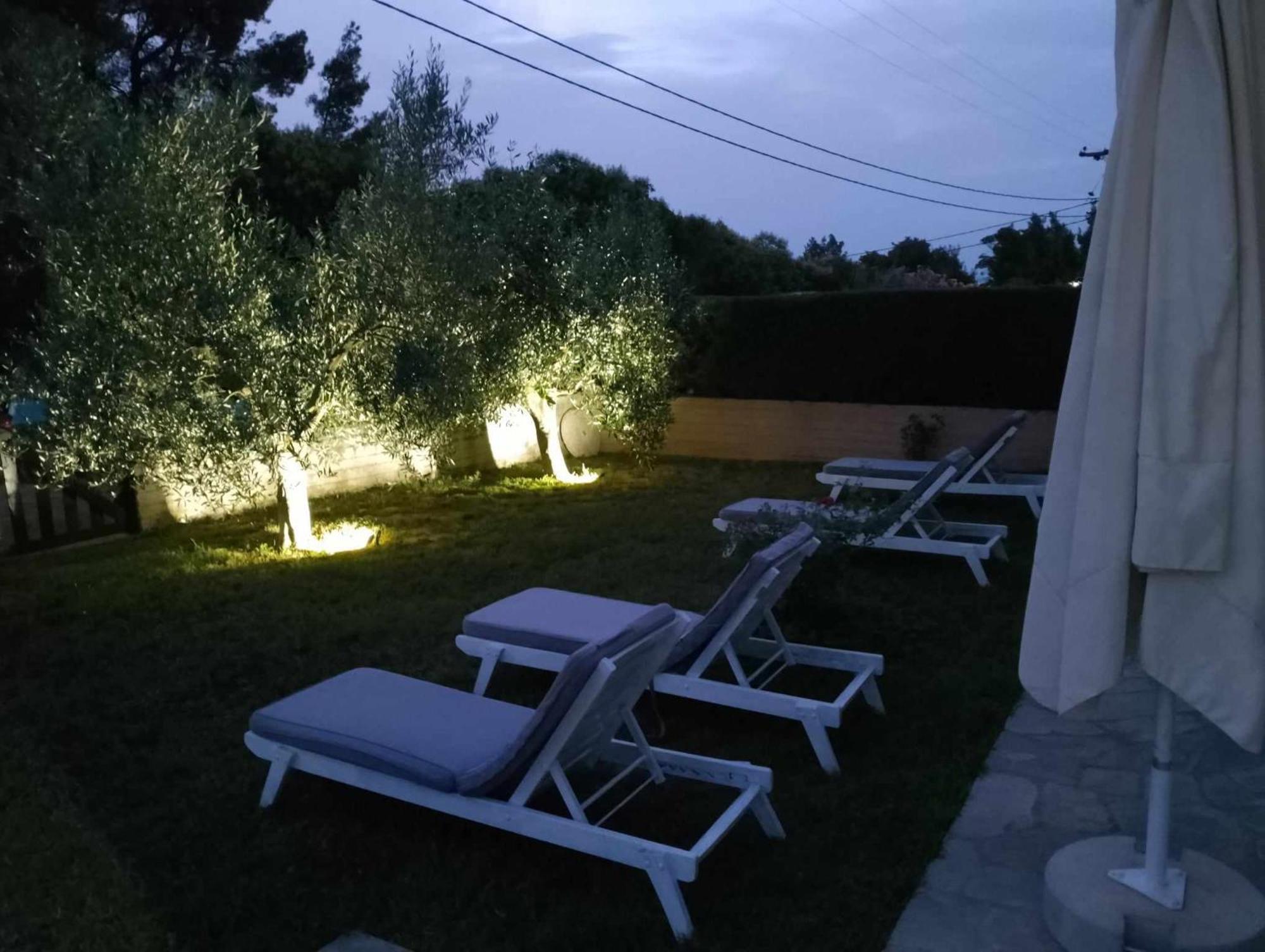 팔리오우리 Alexandra'S Garden 아파트 외부 사진